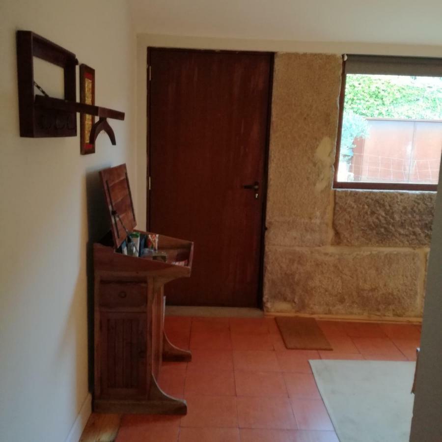 Casa Na Quinta De Valinhas Apartment Vitorino dos Piaes Exterior photo